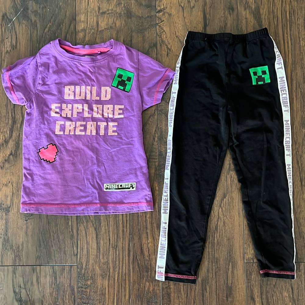 Girls Minecraft matching top & pants, size 6